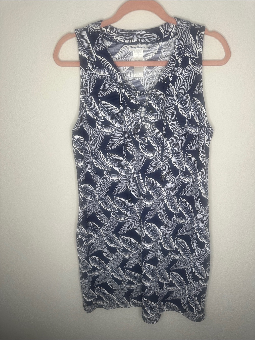 Tommy Bahama Navy & White Leaf-Print Sleeveless Dress